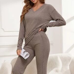 Cozy Ribbed Knit Lounge Set in Taupe